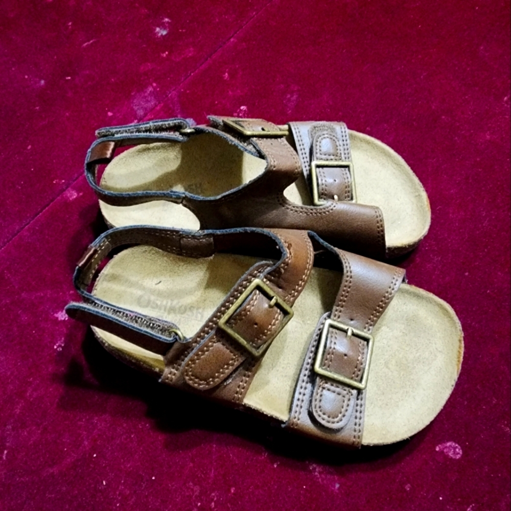 OshKosh B'Gosh Unisex-Child Sandal - Picture 2 of 8